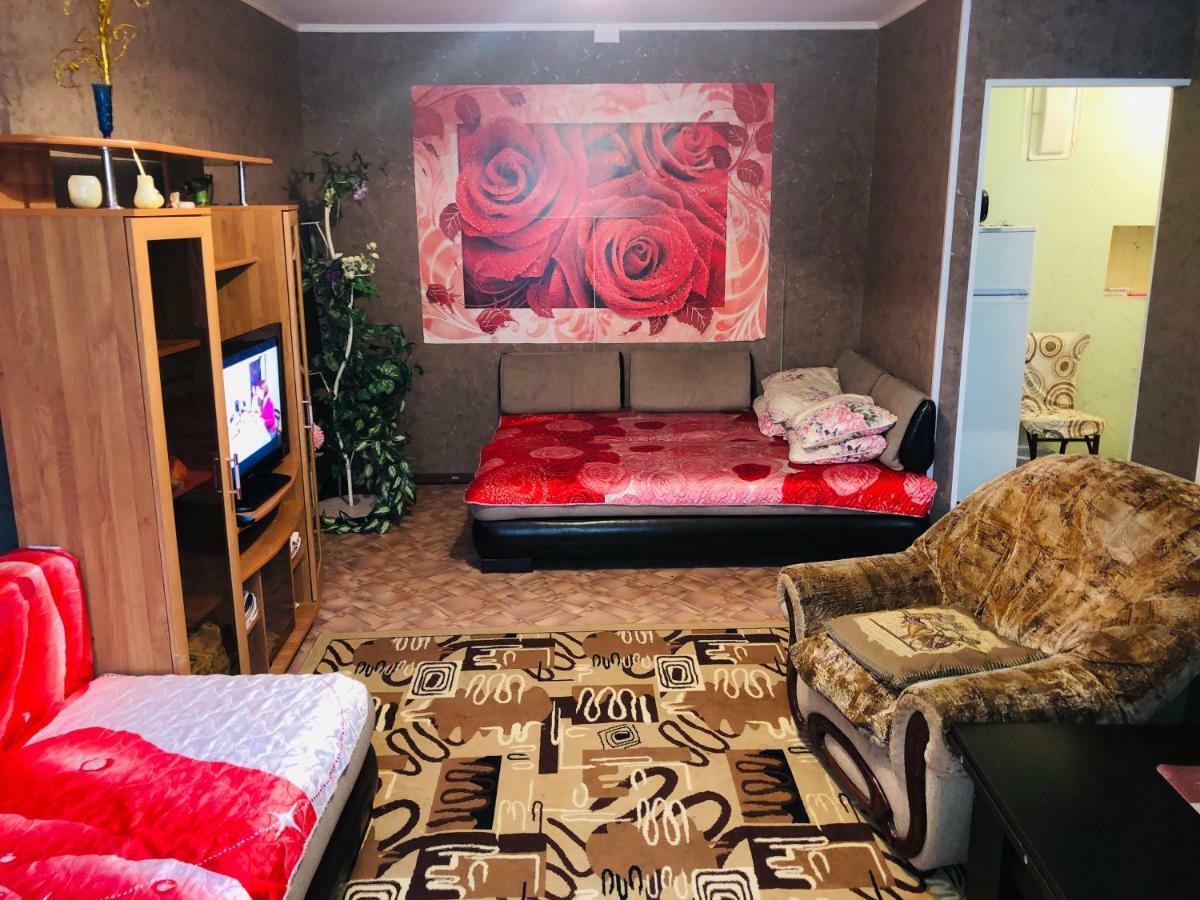 Apartamenty Park Lipki Saratov Exteriör bild